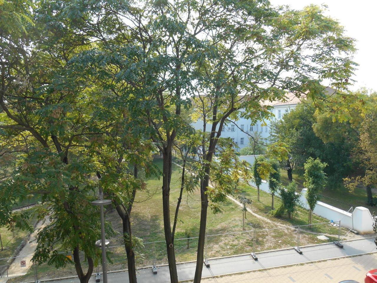 Dunavski Park Novi Sad Exterior foto